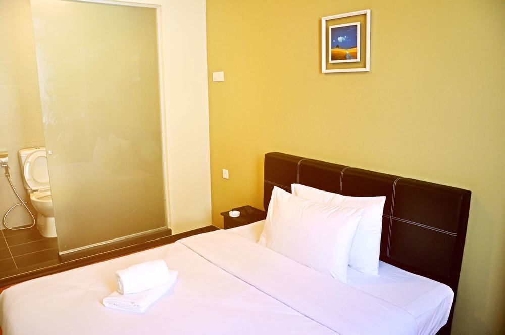 נוסג'יה Gem Hotel מראה חיצוני תמונה