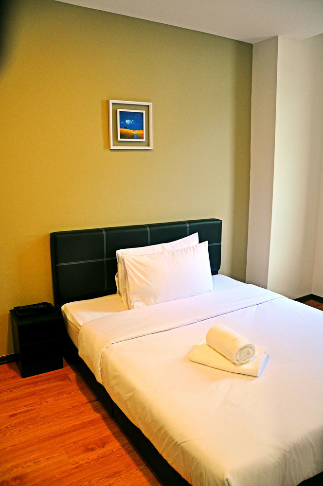 נוסג'יה Gem Hotel מראה חיצוני תמונה